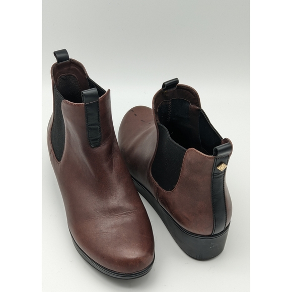 COLE HAAN Signature Grandos Waterproof Wedge Chelsea Boots-7.5 - Picture 10 of 14